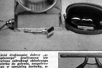 Zestaw męskich akcesoriów podróżnych: składane lusterko, etui i przybory do golenia.