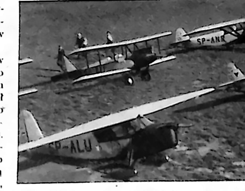 Samolot sportowy RWD na lotnisku w Krakowie podczas Tygodnia Lotniczego LOPP w maju 1935