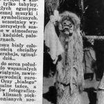 Dwie tancerki w ozdobnych balijskich kostiumach i nakryciach głowy.
